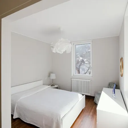 Apartment In Lina Brunate